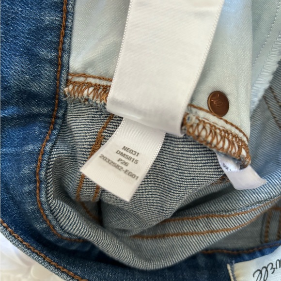 Madewell Petite Perfect Vintage Crop Jean Gooding Wash Knee Rip Edition - Picture 5 of 5